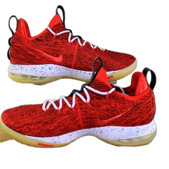 Nike LeBron 15 Low University Red Men's Size 10.5 (EUC) - Picture 5 of 9